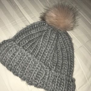 Forever 21 beanie hat